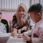 lia-guru-slb-dan-sanggar-genius-yatim-mandiri-untaian-dedikasi-mendidik-dengan-hati
