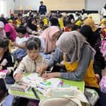 muharram-ceria-untuk-yatim-dan-dhuafa-di-aula-universitas-darul-ulum-undar-jombang