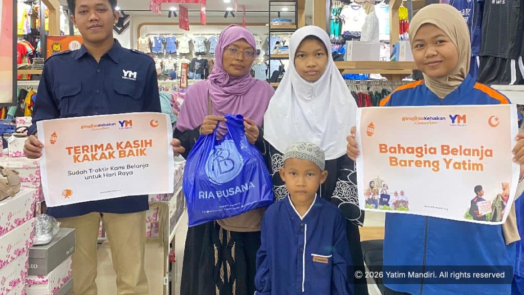 Bentuk Kepedulian Kepada Anak Yatim Yatim Mandiri Pekalongan Gelar Program Belanja Bareng Yatim